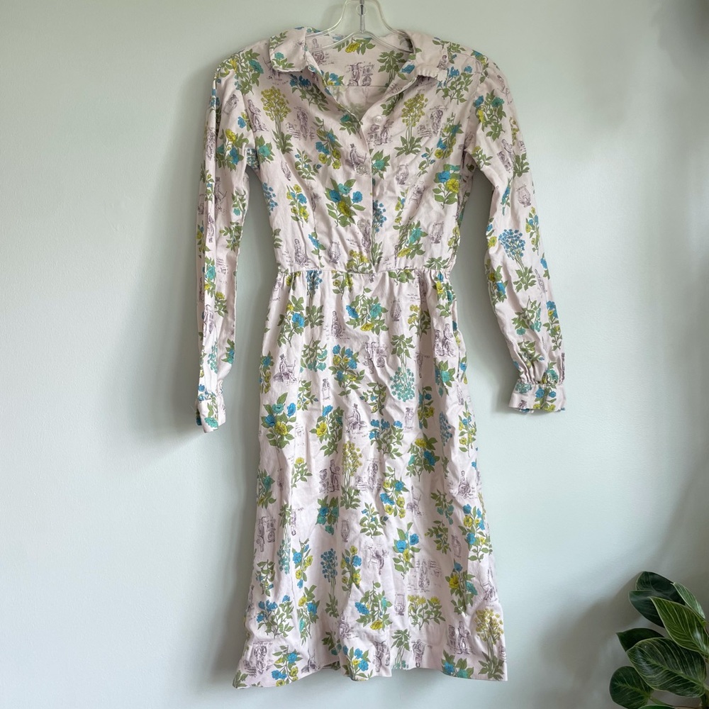 vintage floral patterned dress
